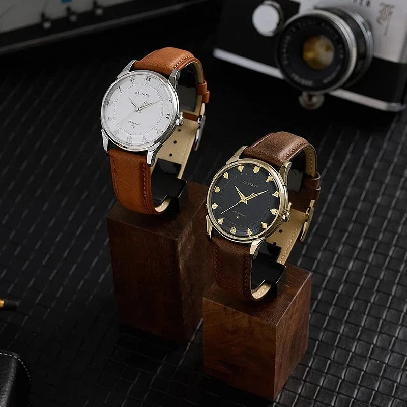Classic waterproof high-end watch